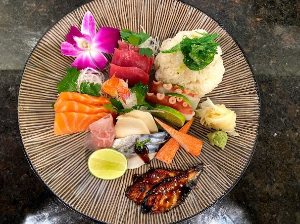 Mizzu Asian Bistro & Hibachi 7