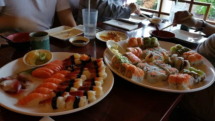 Sushi House 10