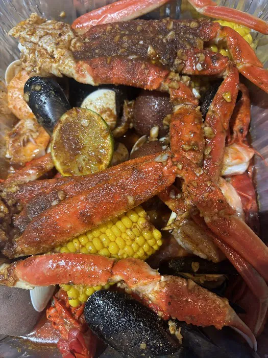Yu's Fusion(Juicycajun Seafood) 3