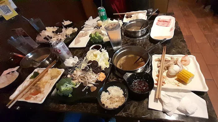 Han Hot Pot House 7