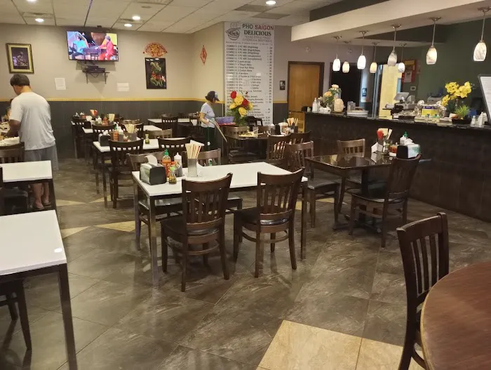 Phở Saigon | Authentic Vietnamese Restaurant 3