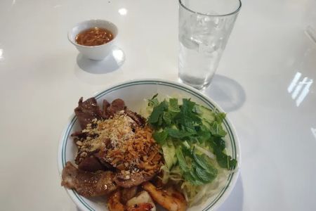 Phở Saigon | Authentic Vietnamese Restaurant