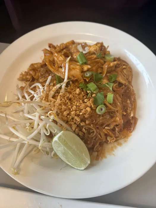 Sabaidee Thai Restaurant 3