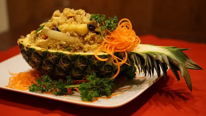 Sabaidee Thai Restaurant 9