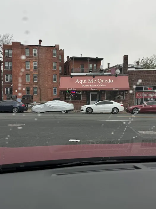 Aqui Me Quedo Restaurant II 4