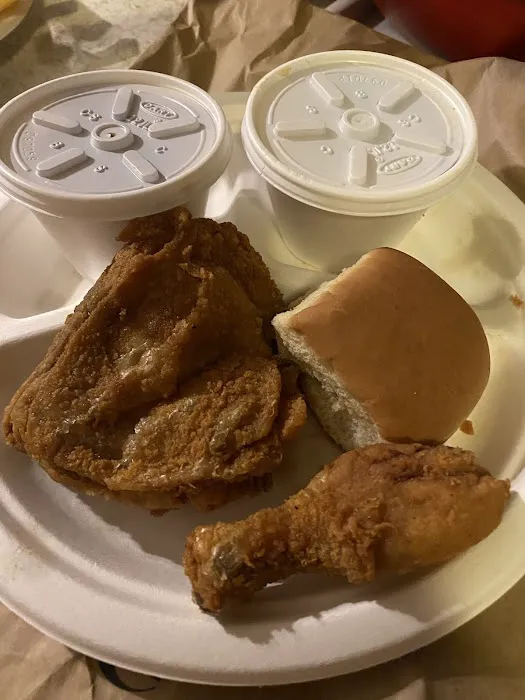 Hen House BBQ 3