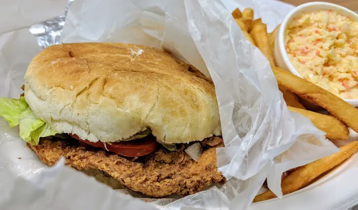 Hen House BBQ 7