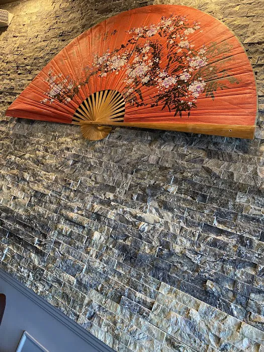 Kuyi Sushi Japanese Restaurant 10