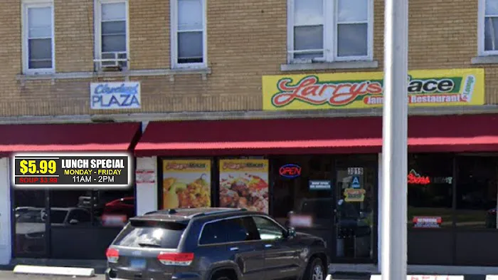 Larry's Place Restaurant & Lounge 7