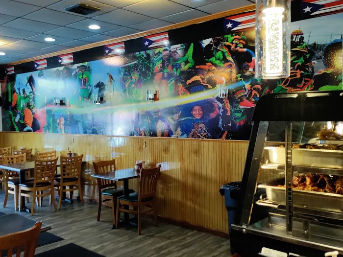 Hatillo Restaurant 9