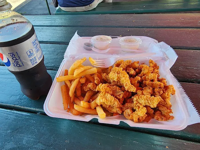 Augie & Ray's Drive In 10