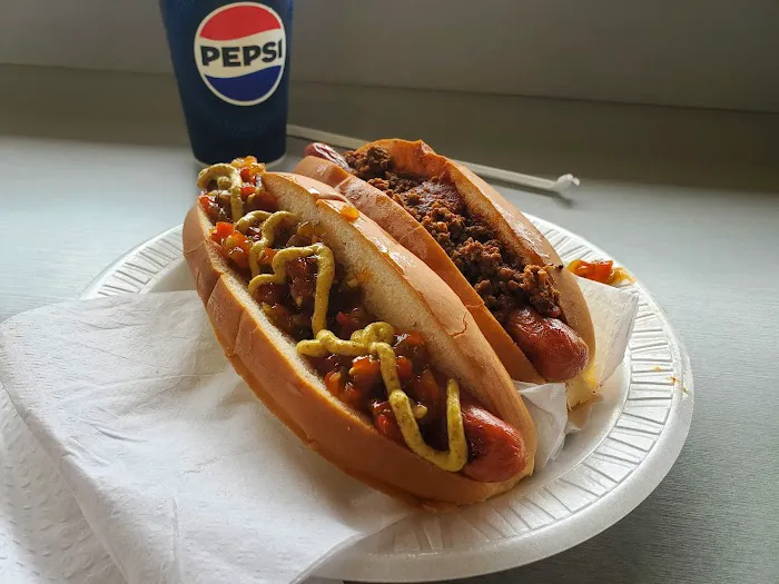 Augie & Ray's Drive In 4