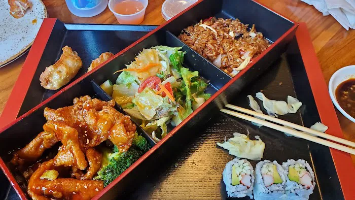 Table 570 Asian Fusion 4