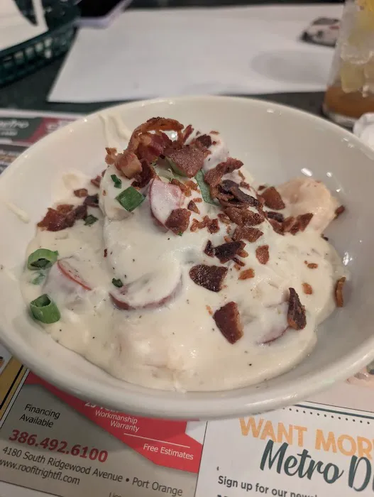 Metro Diner 8