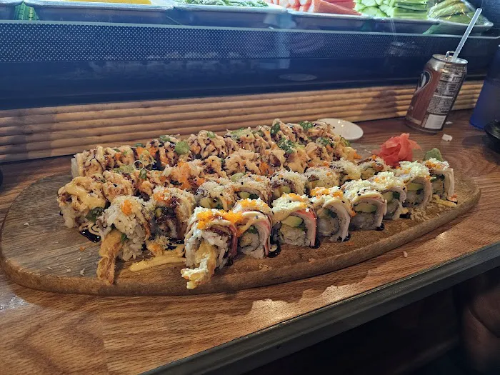 ICHI NI SAN Asian Ramen & Sushi 10