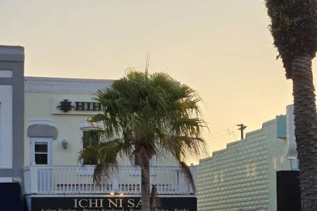 ICHI NI SAN Asian Ramen & Sushi