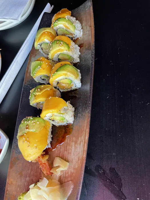 Ronin Sushi & Bar 6