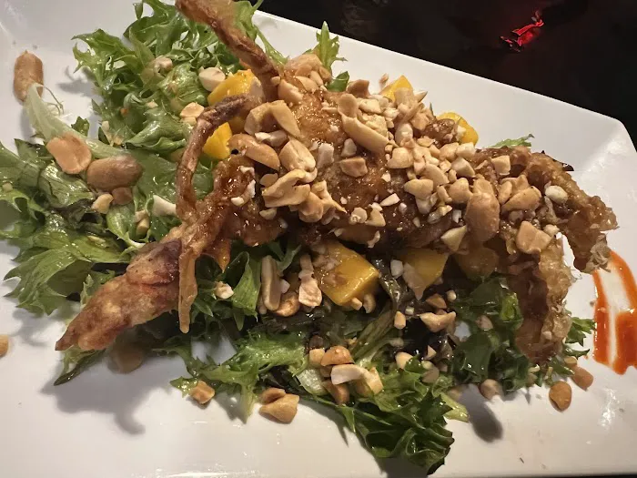 Ronin Sushi & Bar 4
