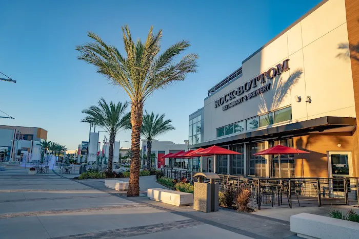 Rock Bottom Restaurant & Brewery 2