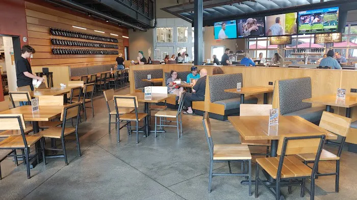 Rock Bottom Restaurant & Brewery 9