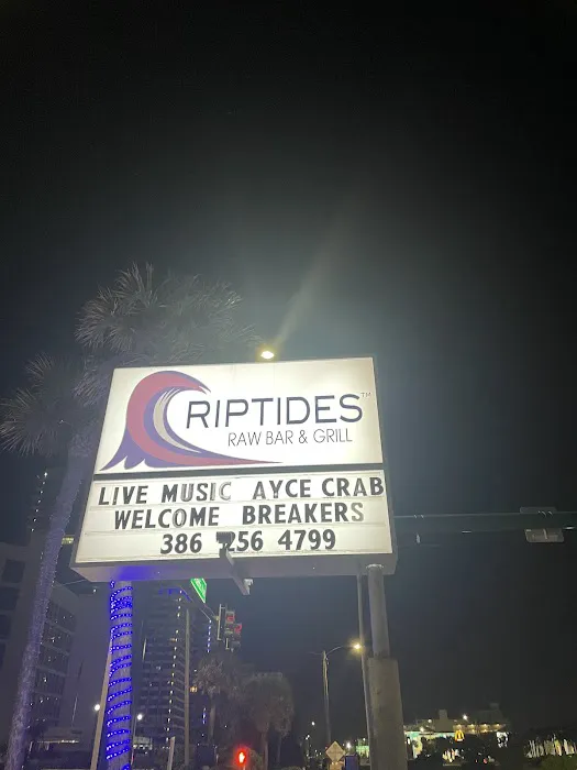 Riptides Raw Bar and Grill 9