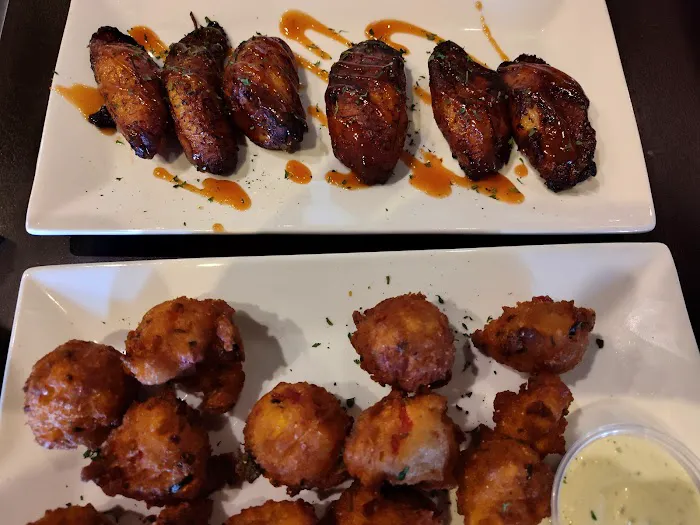 Riptides Raw Bar and Grill 7