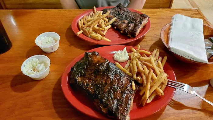 Charlie Horse Restaurant 9