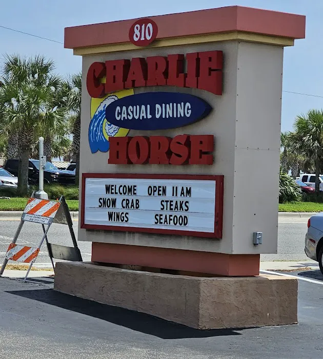Charlie Horse Restaurant 8