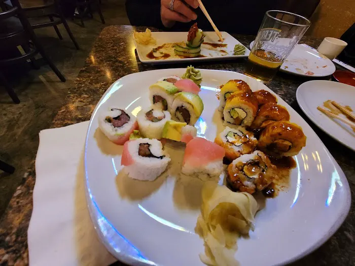 NSB Yu-MI Sushi & Sake Cafe 9