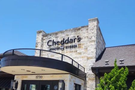 Cheddar's Scratch Kitchen