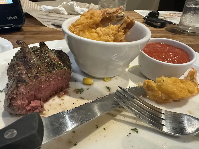 Cheddar's Scratch Kitchen 3