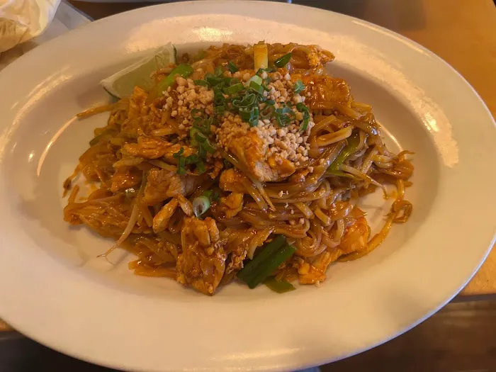 Thai Thai Restaurant 9