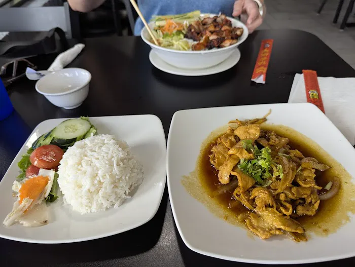 Phở Cali Restaurant 9