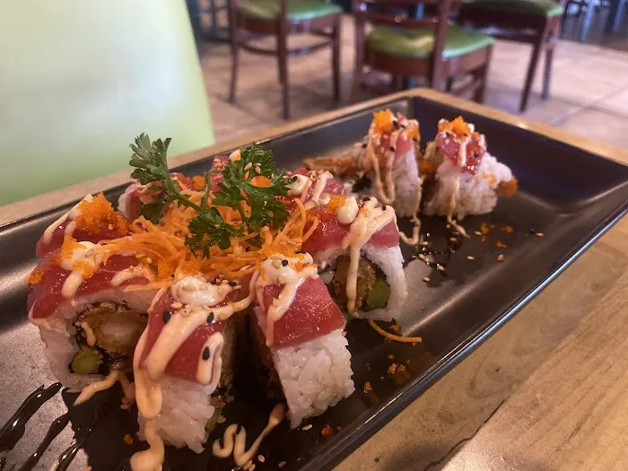 Khobkhun Thai & Sushi 8