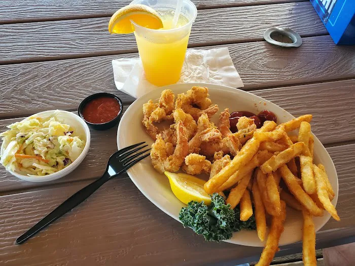 The Old Fish House Bar and Grill 8