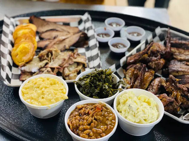 Ludz BBQ & Mattie's Desserts 7
