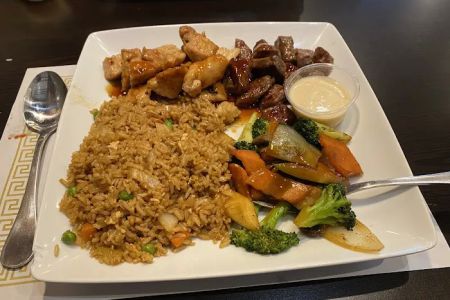 Royal Sushi Grill & Thai