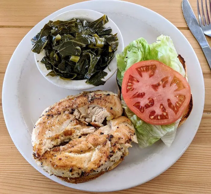 Loyd Have Mercy Restaurant 6