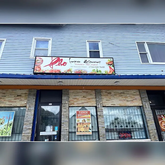 Pho Lantern Restaurant 1
