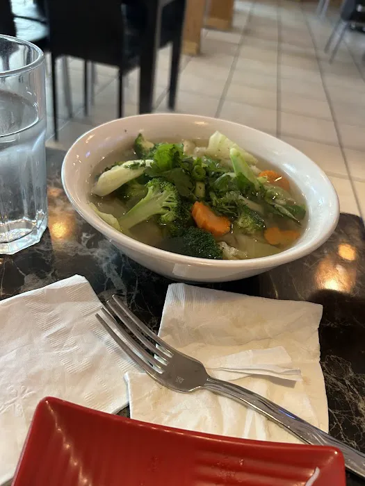 Pho Lantern Restaurant 7