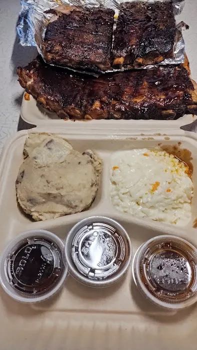 BW's Smokin' Barrels Barbecue 6
