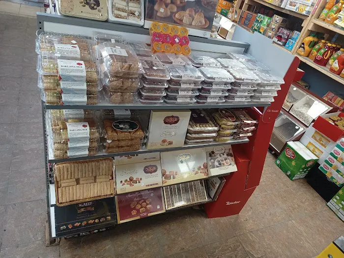 Alsultan restaurant and bakery 8