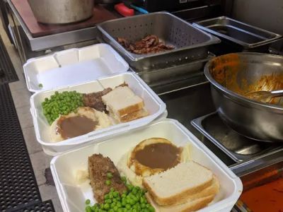 Cala's Kitchen and Catering 0