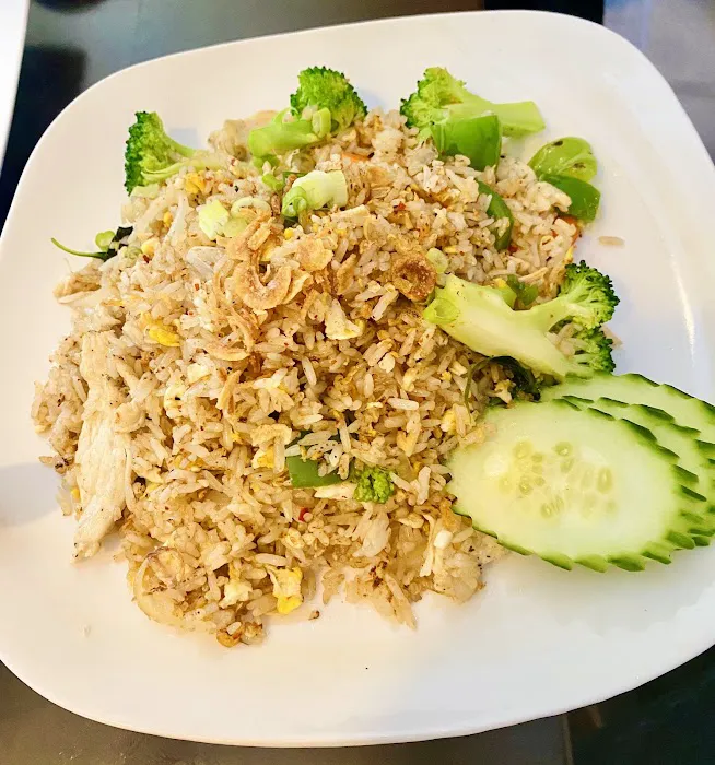 Teton Kitchen Elmwood . Asian Tapas , Bar & Sushi 2