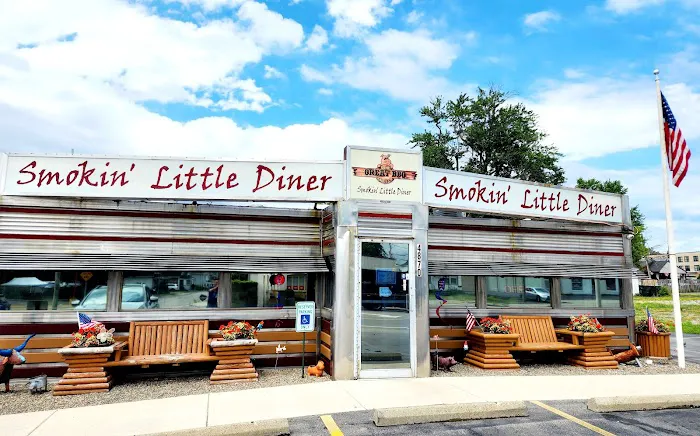 Smokin' Little Diner 8