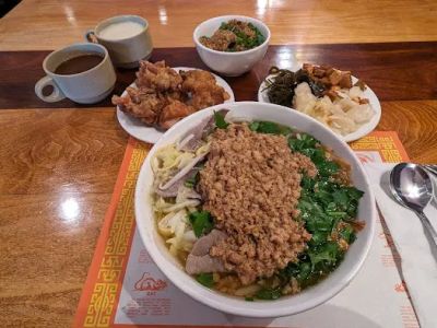 Golden Duck Restaurant 0