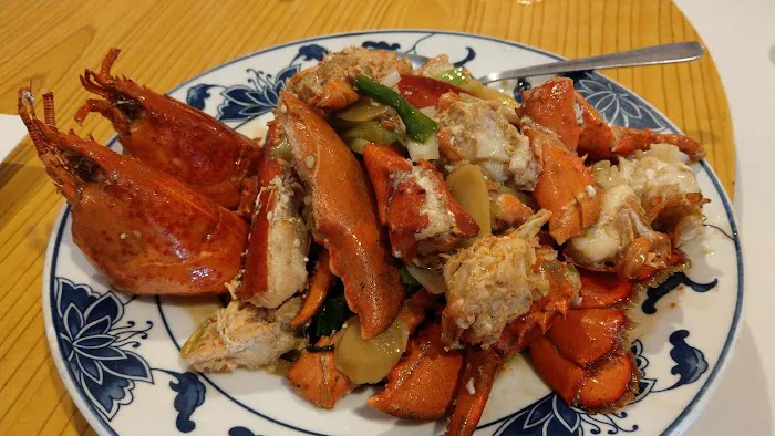 Golden Duck Restaurant 4