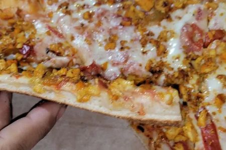 Halal crown fried chicken & pizza