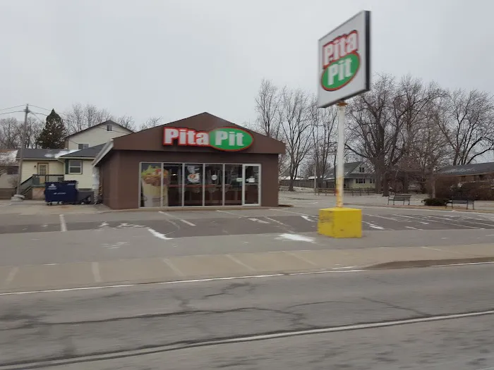 Pita Pit 3