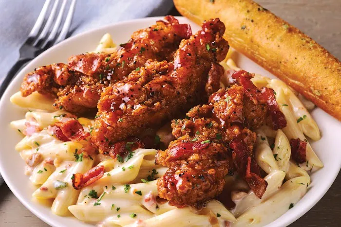 Applebee's Grill + Bar 8